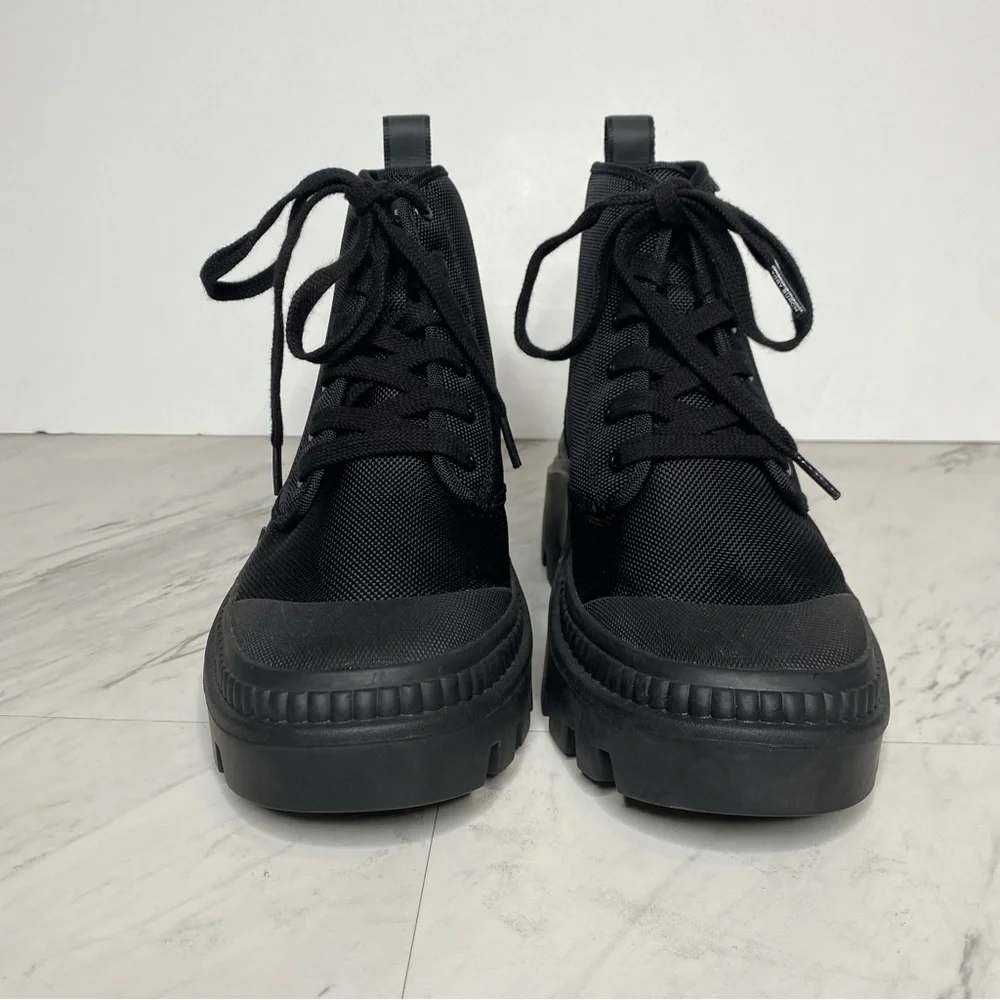 Tory Burch Camp Black Sneaker Boot 7M